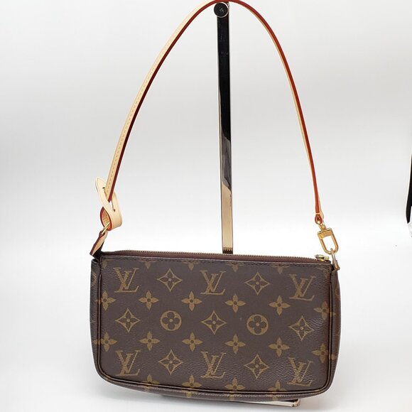 Authentic Louis Vuitton Pochette Accessories Monogram Shoulder Bag 490-120925 - Picture 3 of 15
